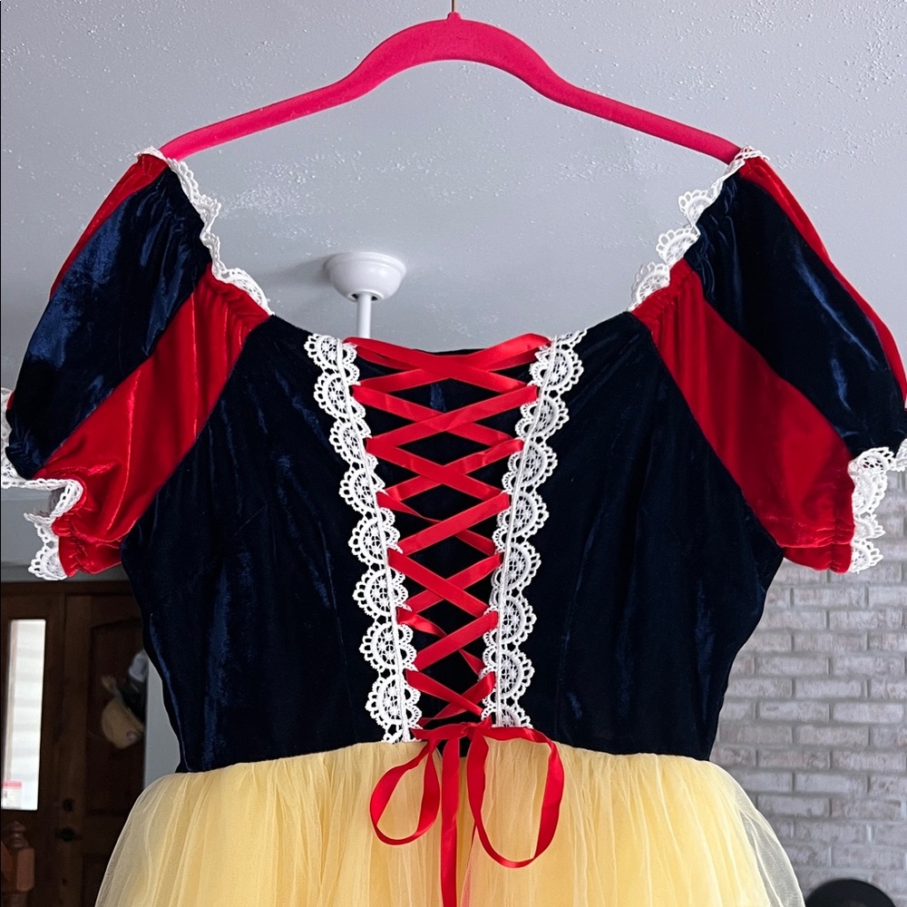 NWT Trish Scully Luxe Snow White Ball Gown Costume - Picture 6 of 14
